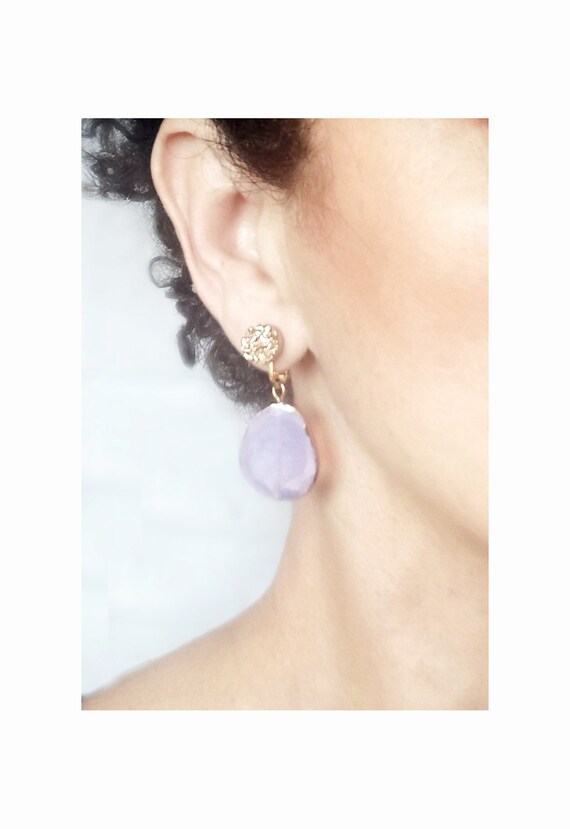 Boucles D’oreilles Clips Vintage – Motif Feuille Couleur Parme Rose Métallisé – Sans Marque