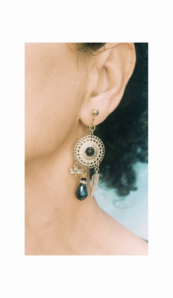 Boucles D'oreilles Clips – Dorées Avec Cabochons Noirs – Style élégant Et Intemporel