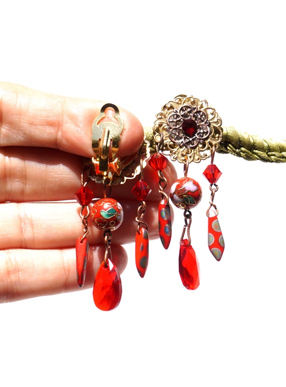 Boucles d'oreilles clip art déco vintage en résine rouge et ton doré - France