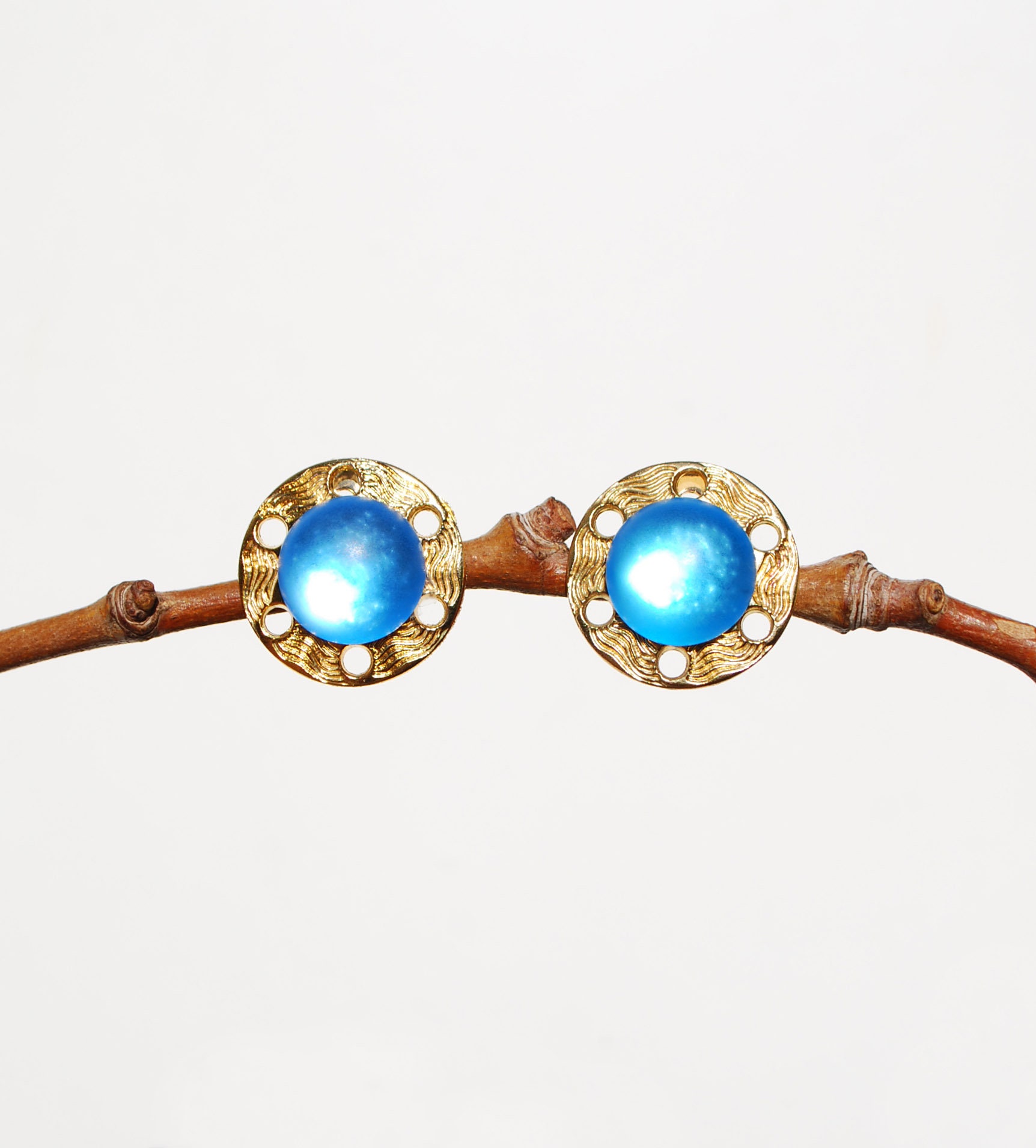 Boucles D'oreilles Clips Vintage - Verre Bleu Sur Monture Dorée, Sans Marque, Occasion