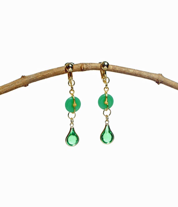 JADE CLIP ダングルイヤリング、グリーンジェイドジェム＆ゴールド