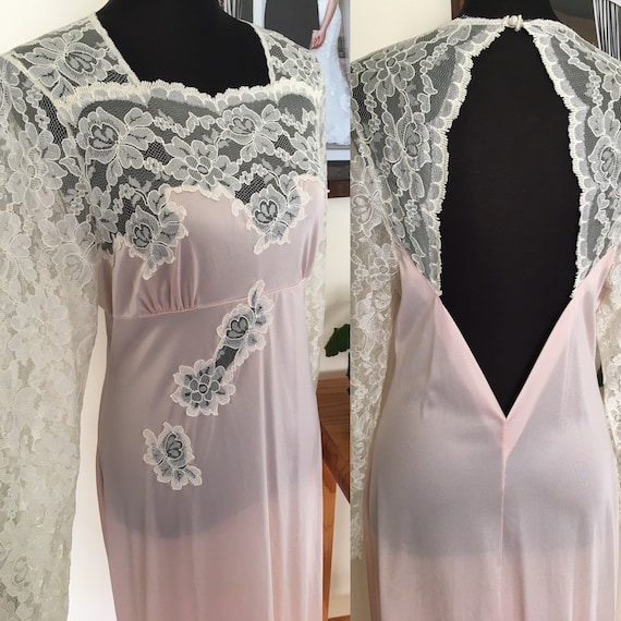 Vintage Henson Kickernick lingerie nightgown