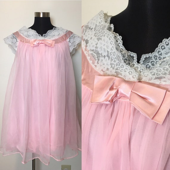 Vintage lace Radcliffe lingerie peignoir set