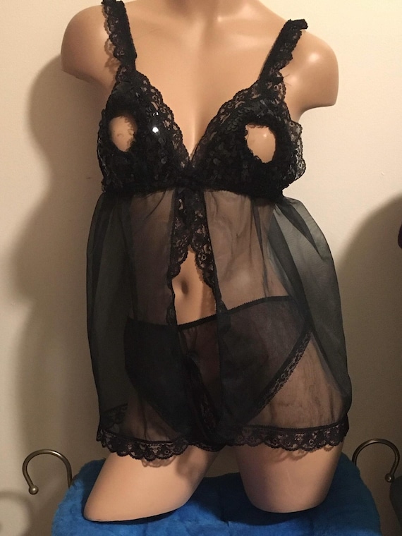Fredericks of Hollywood lingerie set // 1970s novelty lingerie