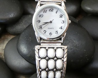 Native American Navajo 925 Sterling Silber Weiß Türkis Herrenuhr Armband | Handgemachte weiße Büffel-Uhrenarmband Geschenk für Papa