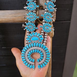 Grote vintage Zuni turquoise cluster pompoenbloesem ketting van Annie Quam sterlingzilver museum kwaliteit vintage 1980 ketting cadeau voor haar