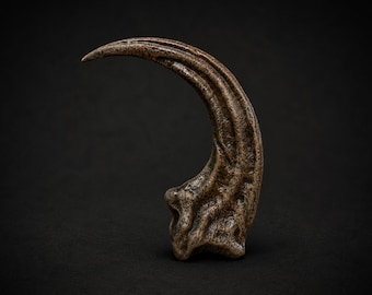 Velociraptor Claw Replica