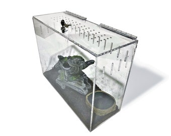 Large Clear Acrylic Lizard and Spider Cage