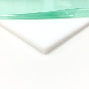 China Customized Flexible Translucent PE Plastic Sheet