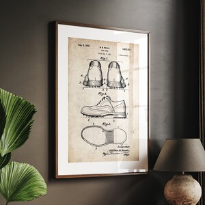 Golf Shoe 1932 Patent Print, Golfer Wall Art, Sports Room Decor, Games Room Posters, Golfing Gifts, Office Decor
