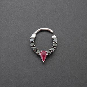 Öronmanschett Piercingsmycken 14k Vitt Guld Päron Rubin Daith Örhänge Helix Hoop Broskring
