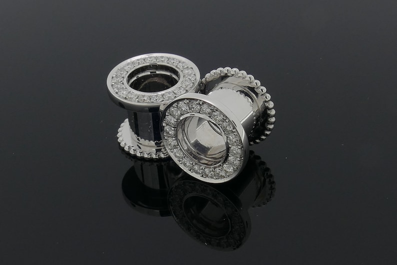 Solid Gold Ear Tunnels Ear Gauges 14k Plugs Piercing Ear Etsy