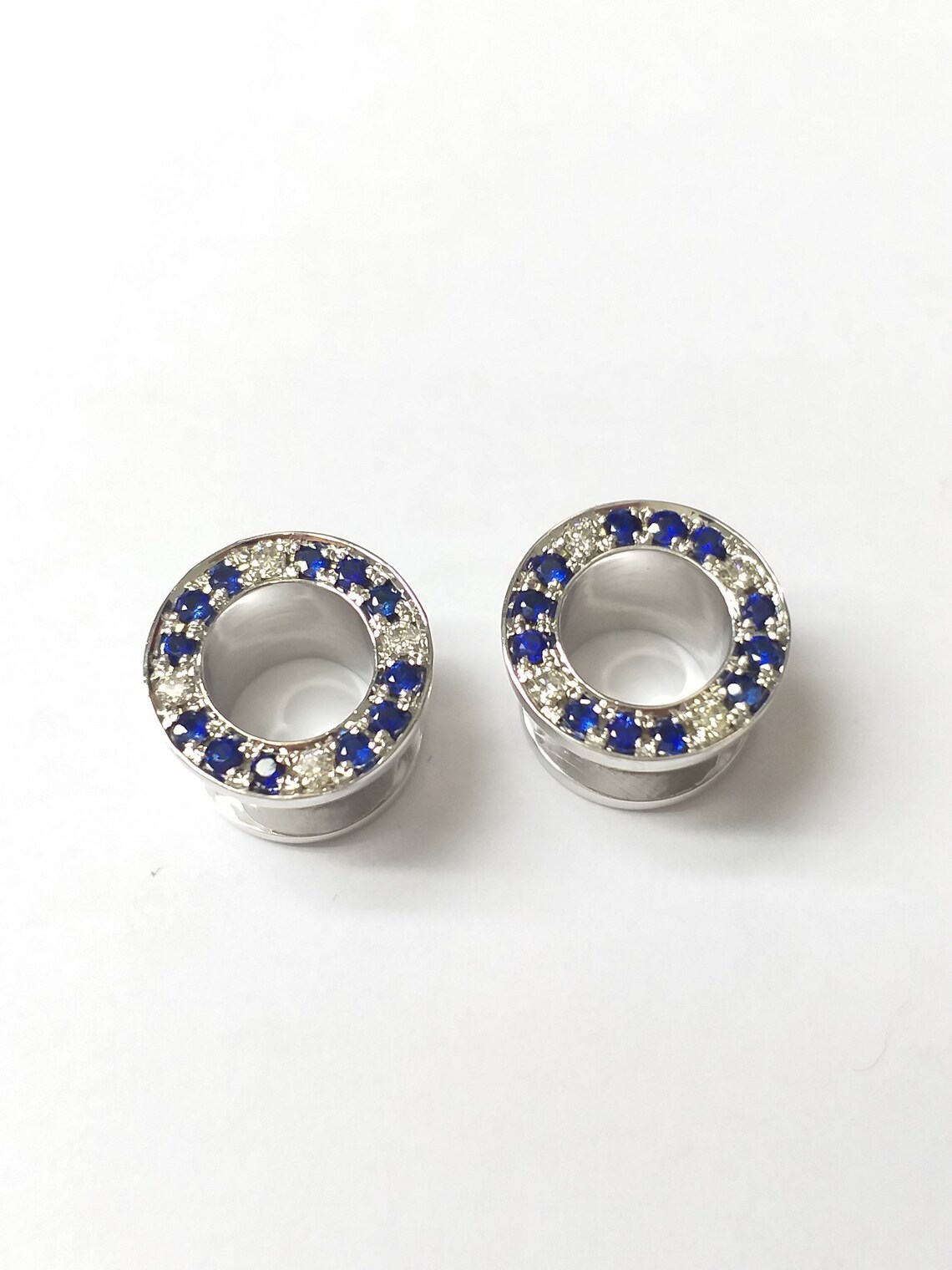 Solid Gold Ear Tunnels Ear Gauges 14k Plugs Piercing Ear Etsy