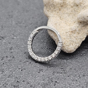 Neustussenschot Clicker witte diamanten 14k gouden neusring Daith-oorbellen neusring Helix-ring