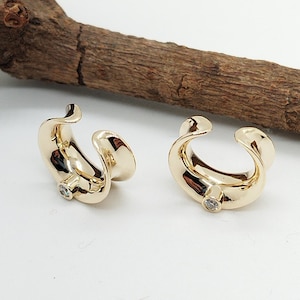 Solid Gold Ear Tunnels Ear Gauges 14k Plugs Piercing White Diamond Ear Lets Teardrop Pluds Gauge Ear Gauged