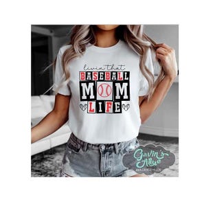 Camiseta de béisbol con purpurina para mamá / Camiseta de béisbol personalizada / Viviendo esa vida de mamá de béisbol / Ropa de béisbol / Personaliza tus colores