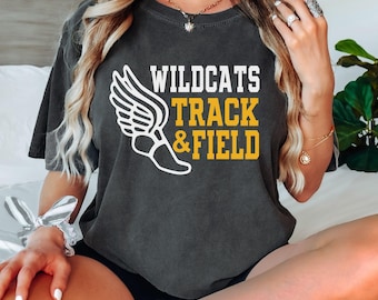 Track & Field-shirt | Trainingsshirts | Hardloopshirt | Comfort Colors shirt met korte mouwen | Atletiekcadeau | Kleuren aanpassen