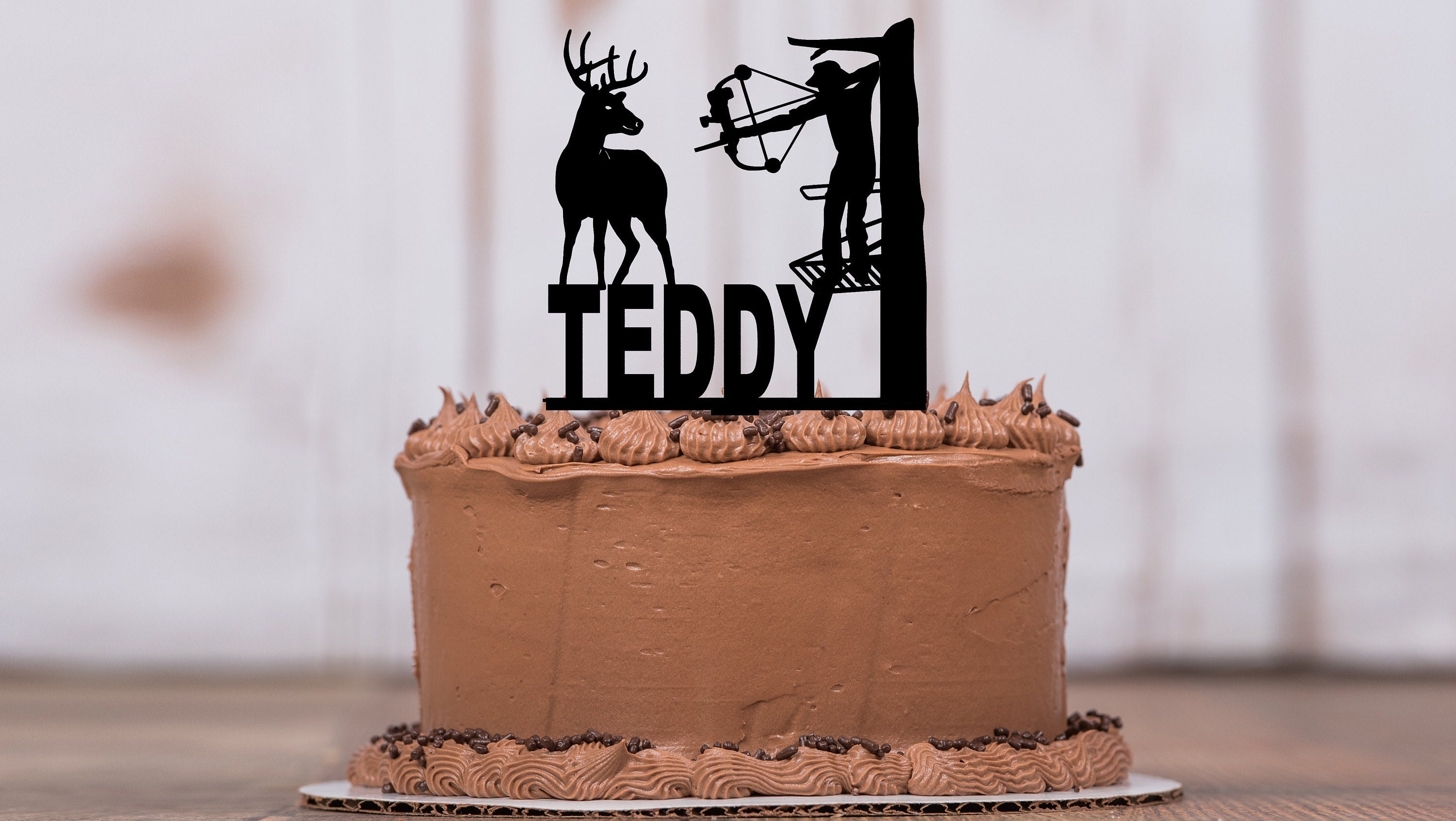 Hunting Fishing, Birthday Cake Topper, Deer Hunting, Bass Fishing, Duck  Hunting, Happy Birthday, Man's Birthday, Shooting Target, Groom