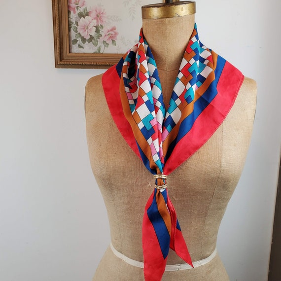 Scarf loop - image 2
