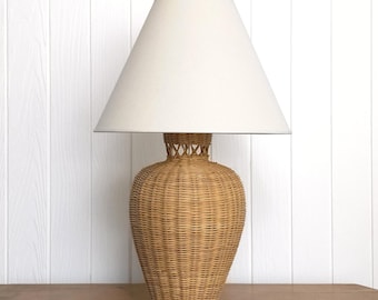 Lattice-Neck Wicker Basket + Brass Table Lamp vintage
