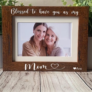 Personalized Mom Picture Frame: Custom 4x6 or 5x7 Photo Gift
