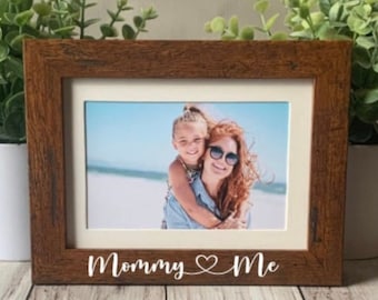 4x6 Mom picture frame, custom picture frame, gift for Mom, mother's day gift, personalized picture frame, Christmas gift for mom