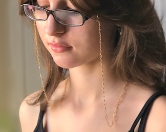 Gold Beaded Glasses Holder, Feminine Paperclip Eye Glass Chain, Reading Glasses Chain, Ear Bud Necklace Holder, Handmade Sunglass Strap