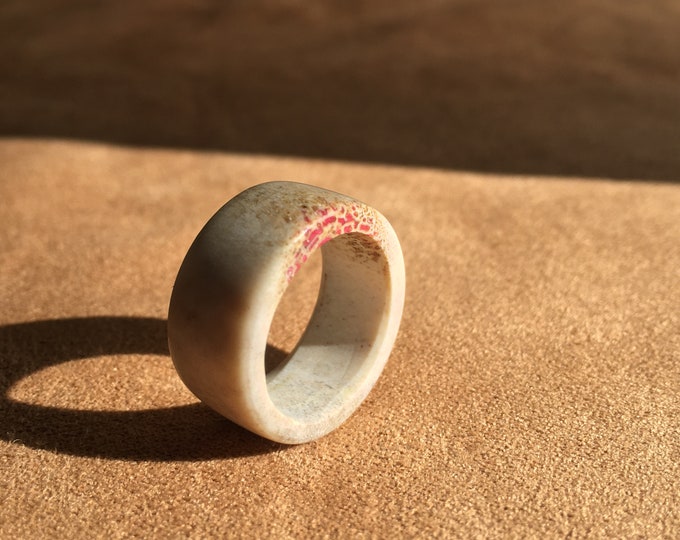 Antler Ring, Natural Whitetail Deer Antler Ring With Pink Inlay, US Size 6 Band Ring, Eco-Friendly Jewelry, BOHO, Woodland Style