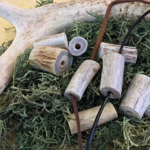 Perles naturelles en bois de cerf : grosses perles tonneau, bijoux des bois (2 carats)