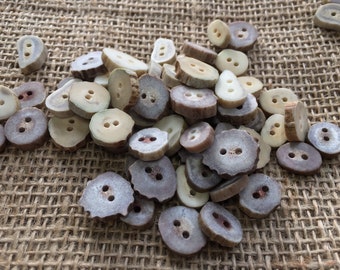 25 Mini Antler Buttons, Bulk Lot Natural Deer Antler Crafting Supply, Bone Buttons, Knitting, Sewing, Woodland Country Crafting