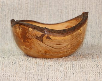 Apple Wood Live Edge Bowl – Natural Edge Artisan Decor