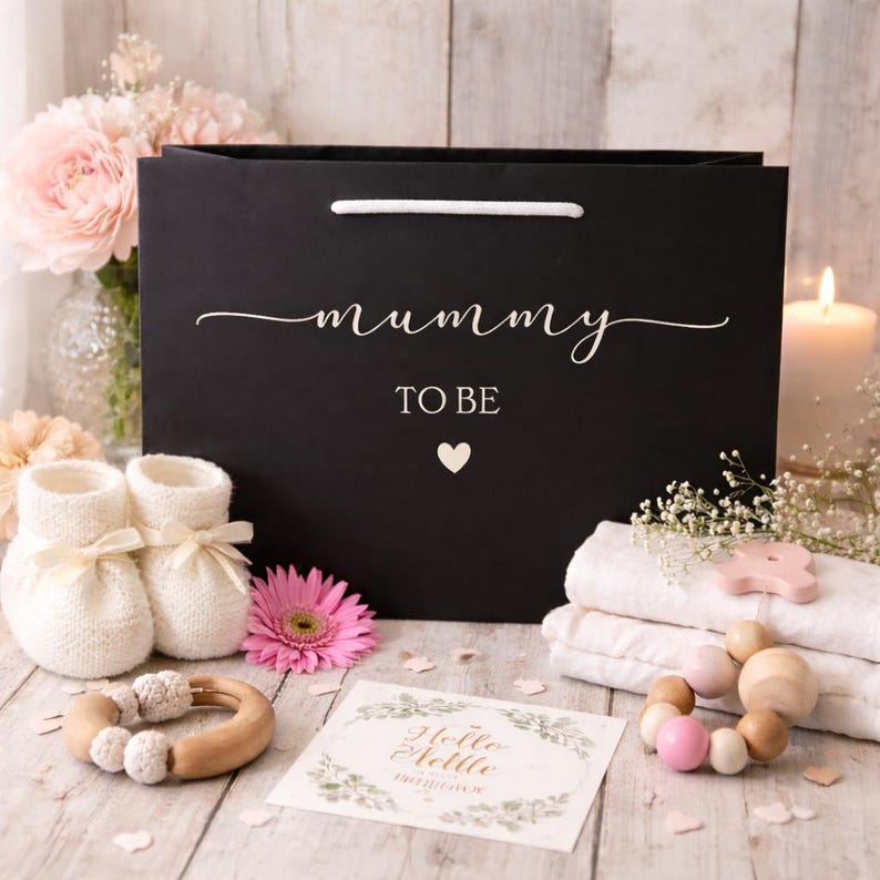 Presentpåse med personligt namn, presentpåse för blivande mamma, presentpåse för speciella tillfällen, personlig presentpåse, presentpåse för blivande mamma bild 2