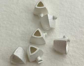 5mm Rubover Trillion collet recycled sterling silver or 9ct gold cast stone setting