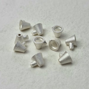 4.5mm Round tapered tall collet recycled sterling silver or 9ct gold cast stone setting