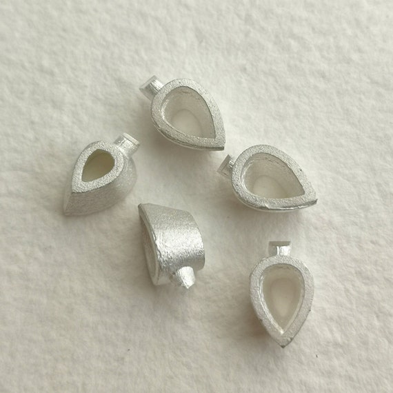 6x4mm Pear collet recycled sterling silver or 9ct gold cast stone setting