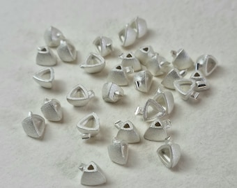 4mm Trillion collet recycled sterling silver or 9ct gold cast stone setting