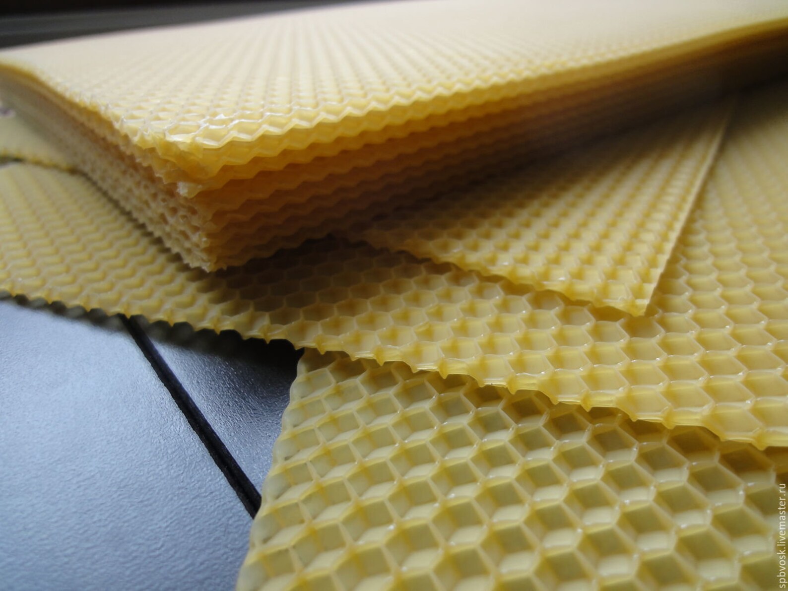 Beeswax Foundation Beehive Wax Frames Base Sheets Bee Comb