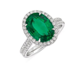 18K White Gold Oval Emerald Halo Ring - 3.72 Carat Total Weight, Eye Clean Fancy Green Color, Jewelry For Women, Fine Jewelry Gift For Her