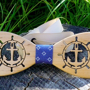 Nœud papillon en bois Ancre| Nœud papillon fait à la main| Bois de nœud papillon| Noeud papillon de mariage| Nœud papillon sur un cadeau| Nœud papillon de tous les jours| Anniversaire en nœud papillon| Cadeau de la Saint-Valentin