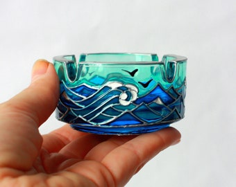 Miniature Waves and Seaguls Hand Painted Glass Ashtray, Small Blue Sea Ashtray, Round Сigarette Marine Tray, Personalized Smoker Present