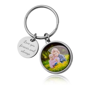 Llavero personalizado con tu foto y grabado - Regalo de cumpleaños personalizado para mamá, papá, abuela o abuelo, llavero con imagen personalizada C.1