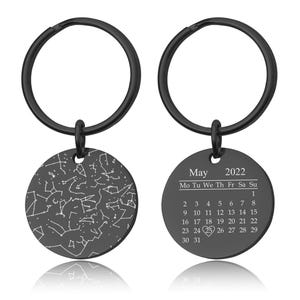 Chaveiro personalizado com mapa estelar e calendário gravado, chaveiro com céu noturno, presente de aniversário personalizado com mapa estelar para ele e namorado C.2