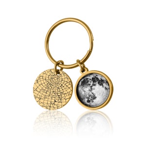 Portachiavi con mappa stellare e fasi lunari, fase lunare di nascita personalizzata, mappa stellare per data, portachiavi personalizzato, regalo di anniversario per lei, lui e donna, RP.1