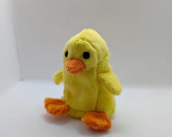 Chick small collectable plush beanie - by FroogAndBoog