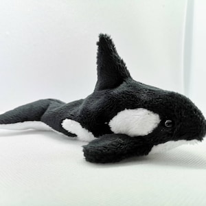 Killer whale / orca plush toy collectable beanie - by FroogAndBoog