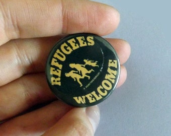 Refugees Welcome pin badge button sheet