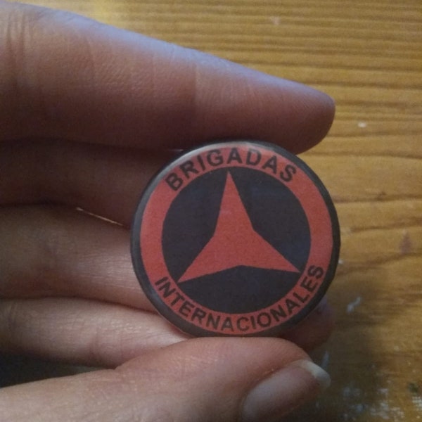 Brigadas Internacionales chapa button badge pin