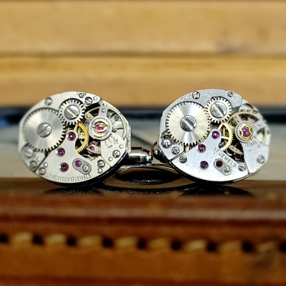Watch with cufflinks new arrivals