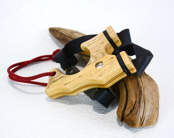 Pinch Grip Slingshot made of Ash wood, Wooden Catapult for tie on band