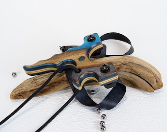Spectraply Wood Slingshot, Right Hand pull, Left hand Hold, Twister Frame, Catapult Sling Shot